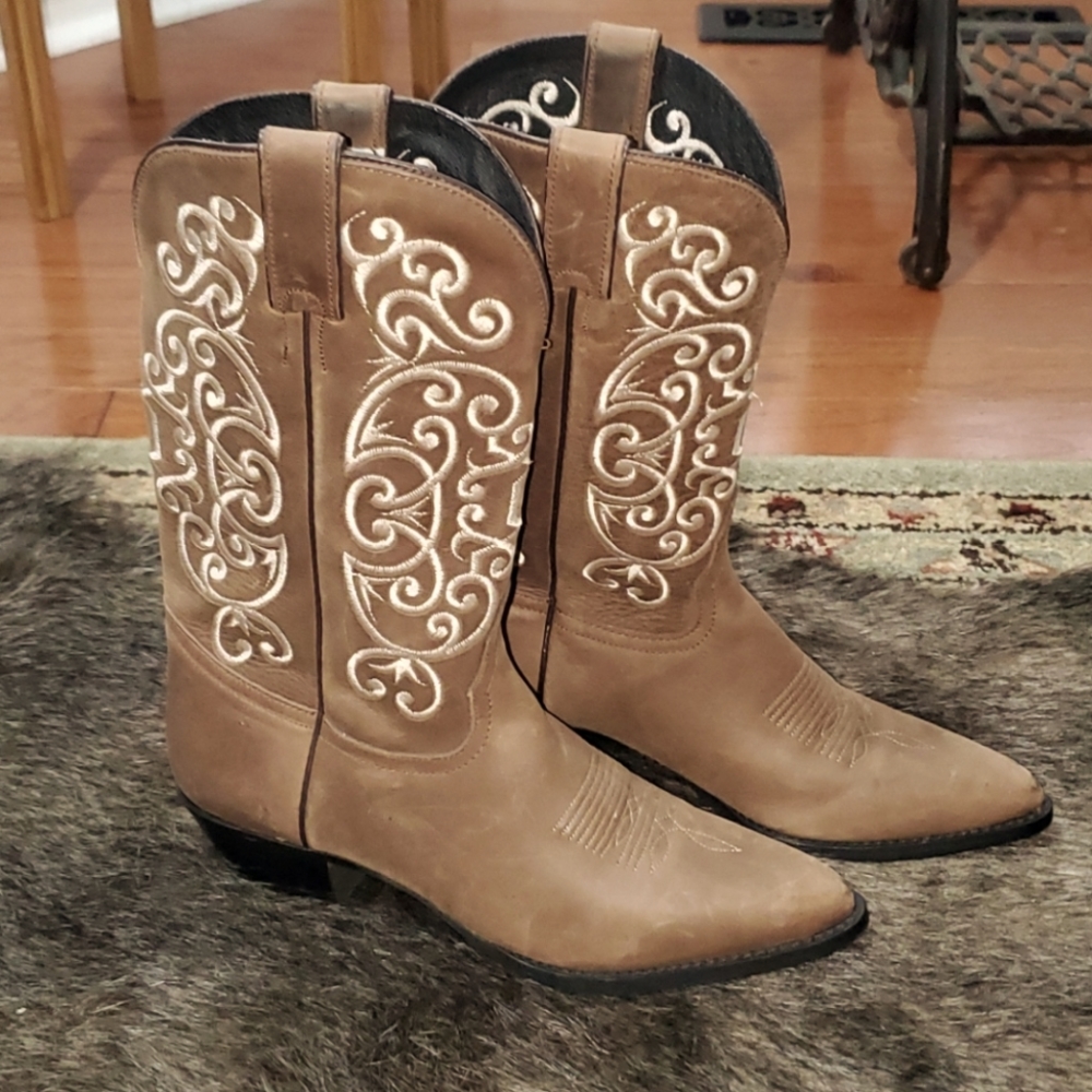 Tony Lama Western Cowboy Boots